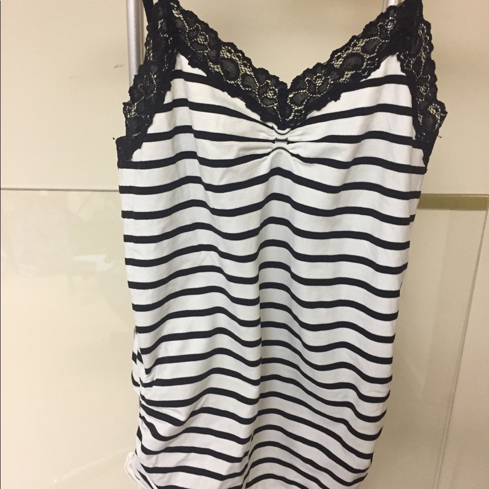 A fashionable tank top